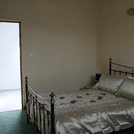 Le Prestige Bed & Breakfast