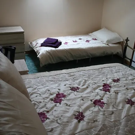 Le Prestige Bed & Breakfast *