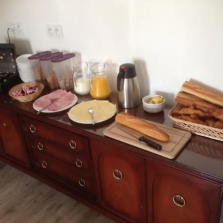 Le Prestige Bed & Breakfast Fougerolles-du-Plessis