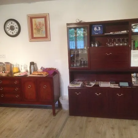 Le Prestige Bed & Breakfast Fougerolles-du-Plessis